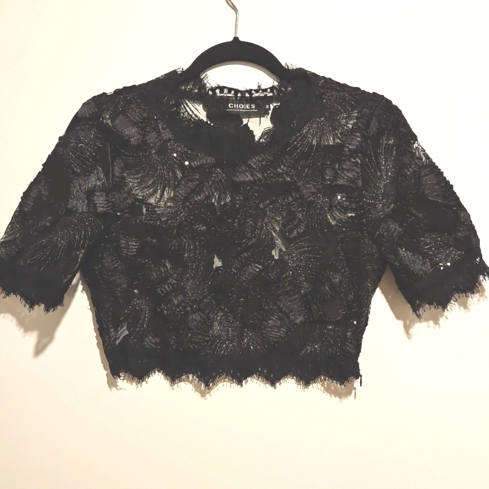 CHOIES Black multi textured lace ribbon sequins Semi Sheer crop top Med. Gala